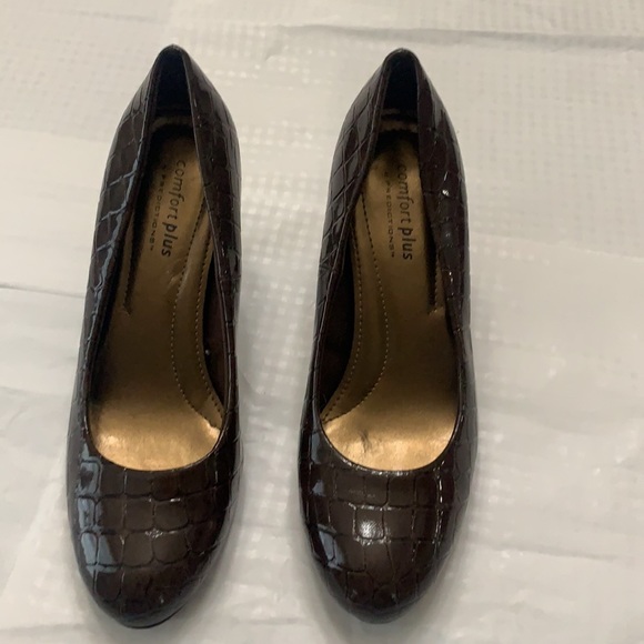 Predictions brown crocodile print heels - Picture 12 of 17